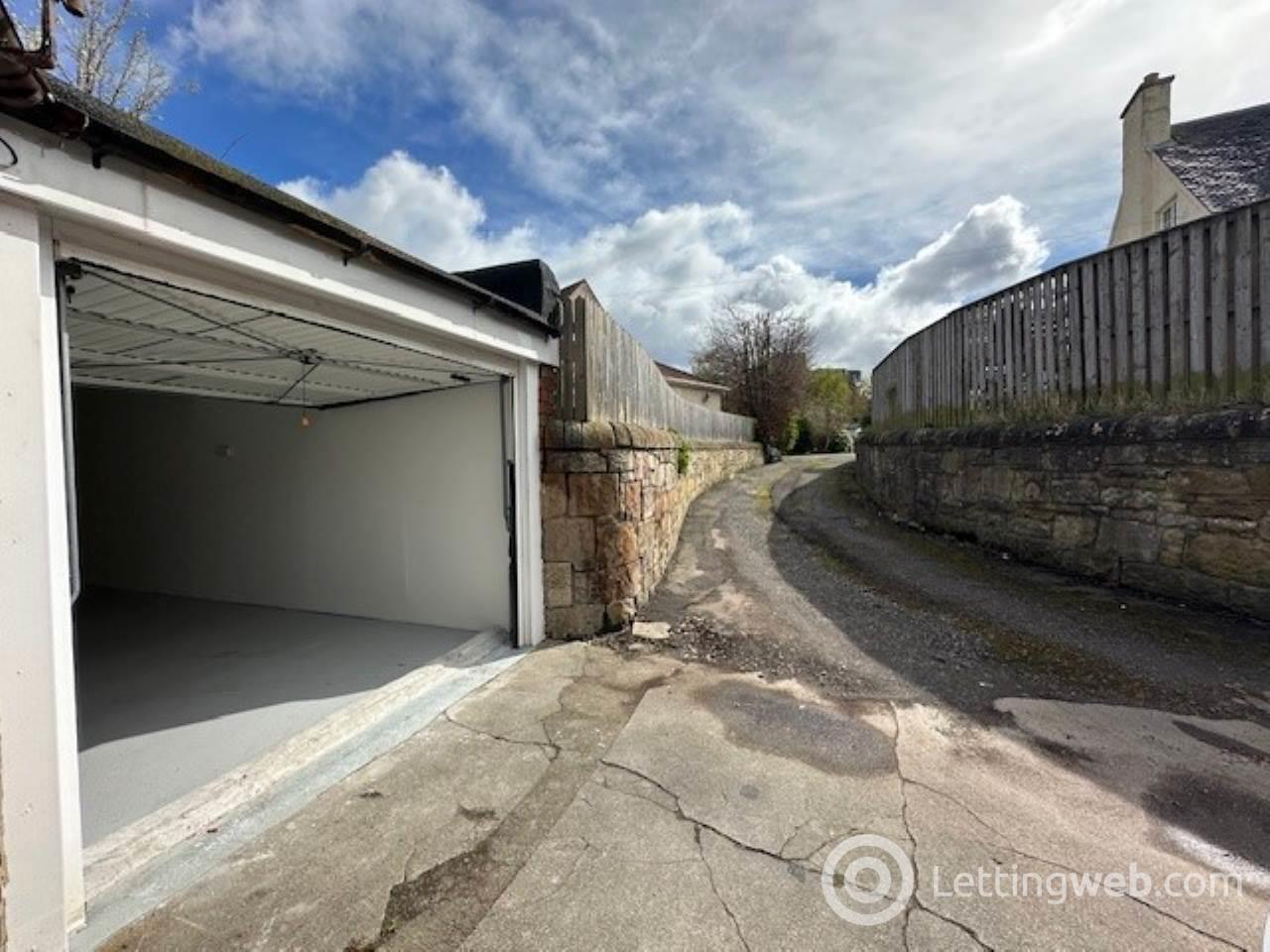 Property to rent in Maidencraig Crescent, Blackhall, Edinburgh