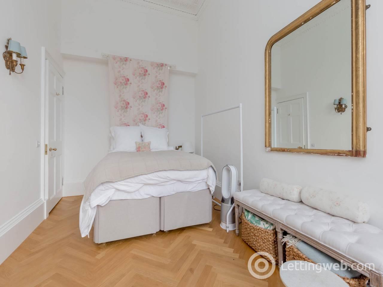 Property to rent in Drummond Place, New Town, Edinburgh