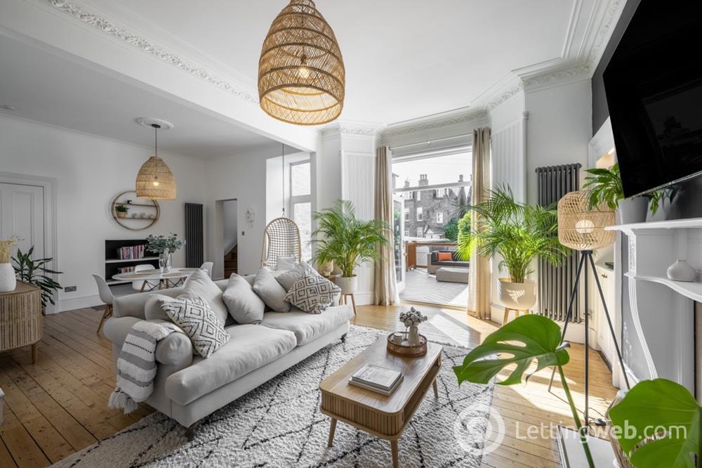 Property to rent in Carlton Place, Aberdeen, AB15