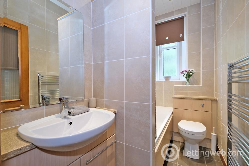 Property to rent in Grosvenor Place, Upper Flat, AB25