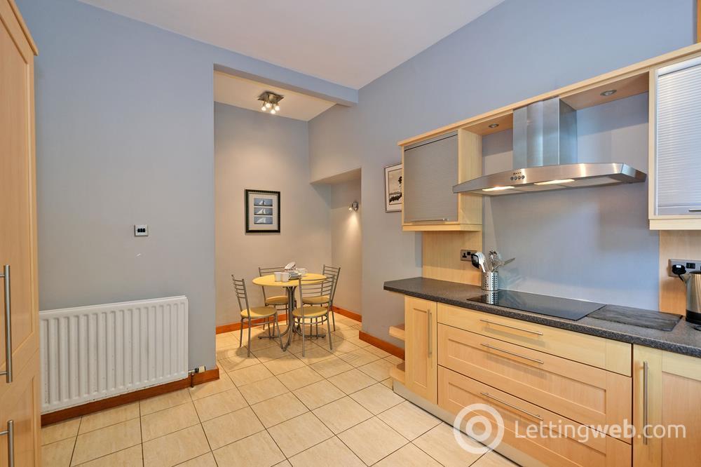 Property to rent in Grosvenor Place, Upper Flat, AB25