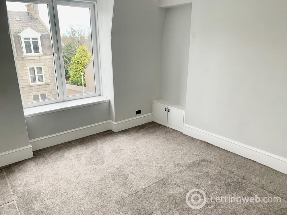 Property to rent in Pitstruan Place, Top Right, AB10