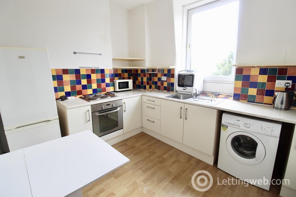 Property to rent in King Street, Top Floor, Aberdeen, AB24