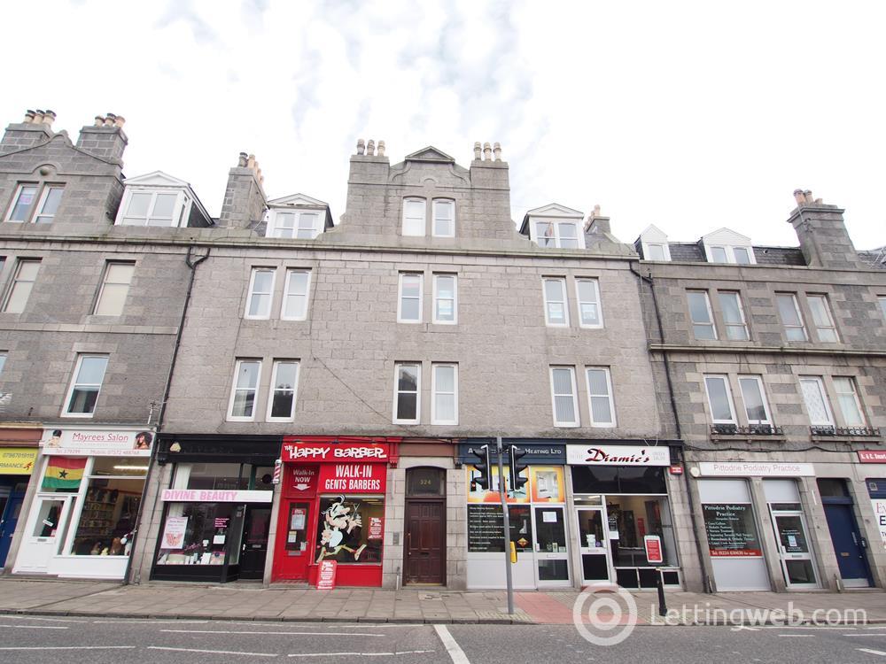 Property to rent in King Street, Top Left, AB24
