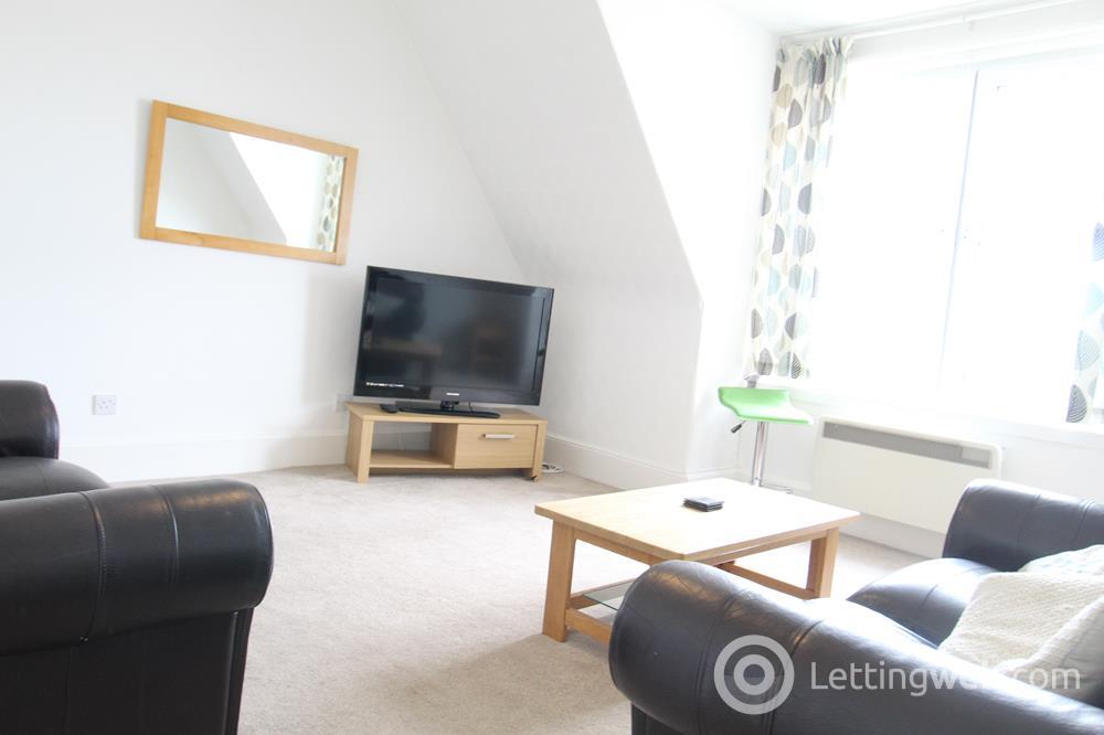 Property to rent in King Street, Top Left, AB24