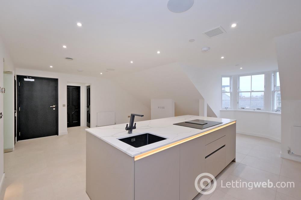 Property to rent in North Silver Street, Top FLoor, Aberdeen, AB10