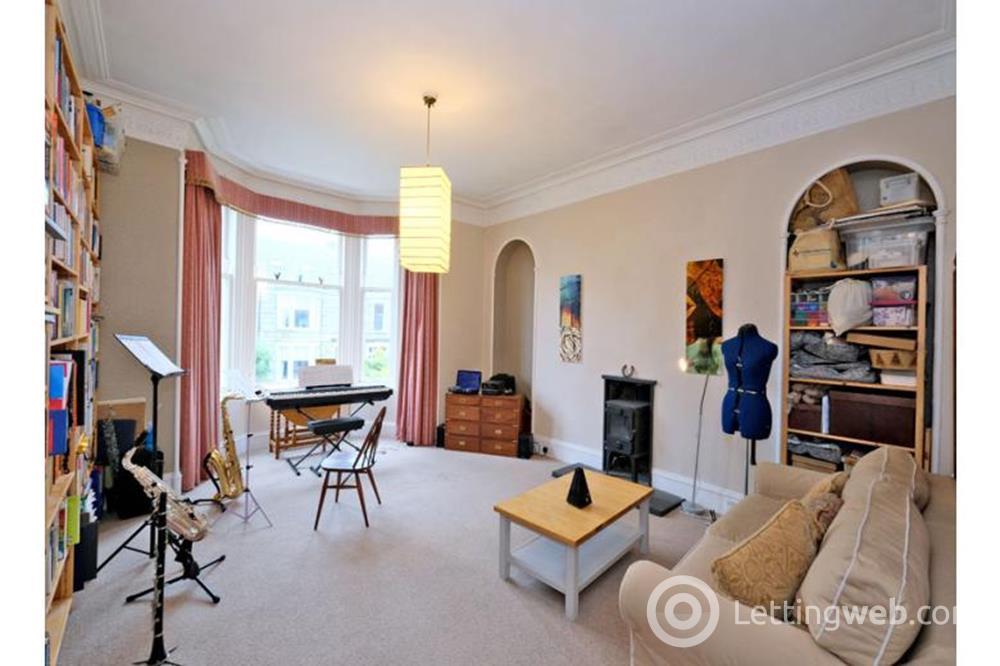 Property to rent in Beaconsfield Place, Aberdeen, AB15