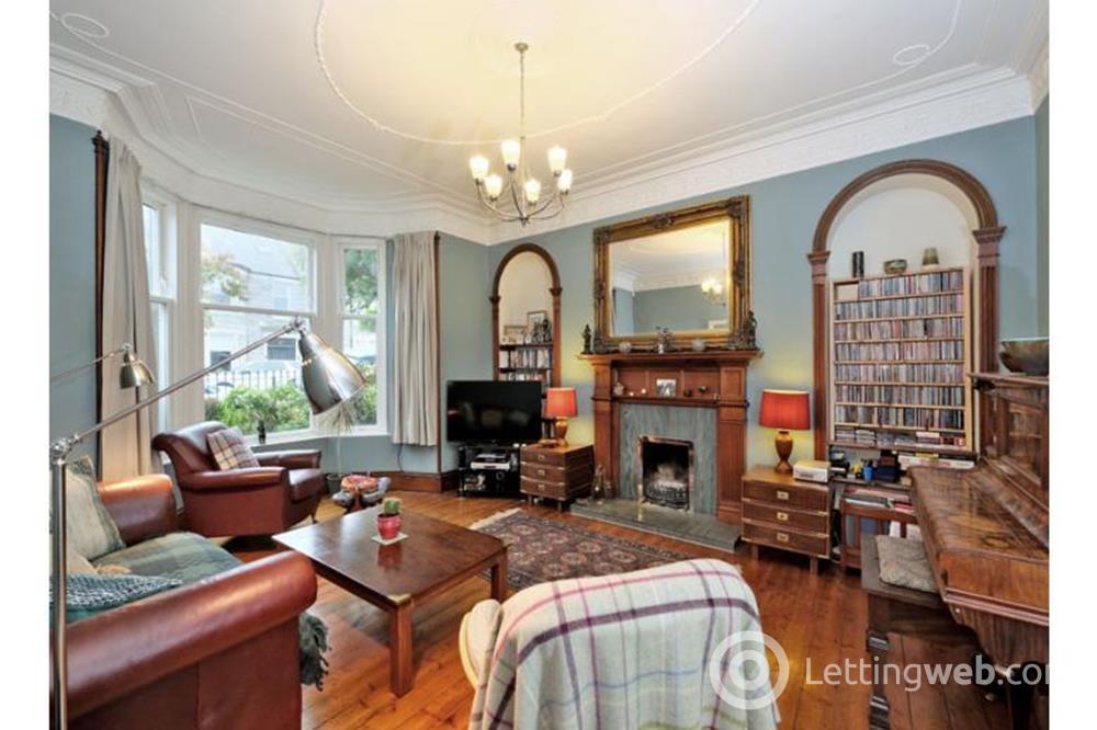 Property to rent in Beaconsfield Place, Aberdeen, AB15
