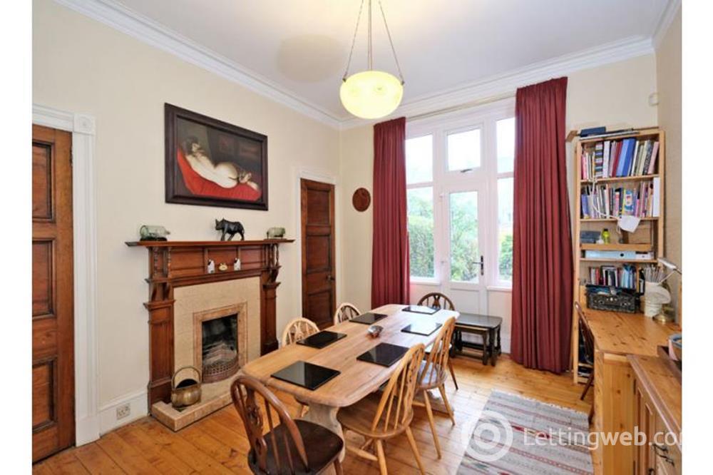 Property to rent in Beaconsfield Place, Aberdeen, AB15