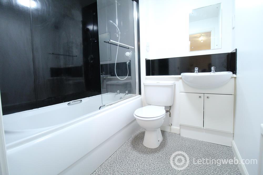 Property to rent in St Stephens Court, Charles Street, AB25