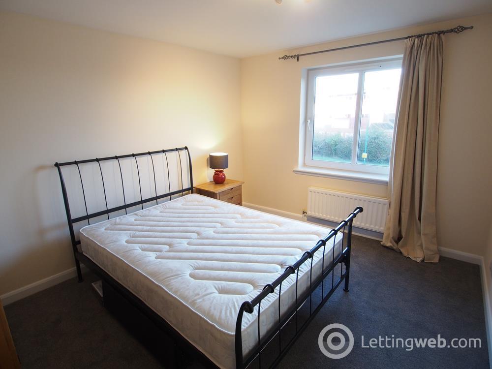 Property to rent in Links Road, Second Left, AB24