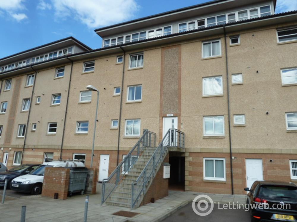 Property to rent in Links Road, Second Left, AB24