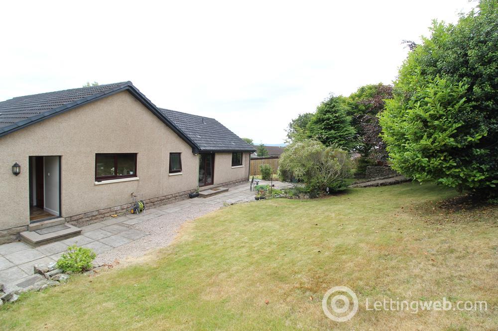 Property to rent in Craigston Place, Westhill, AB32