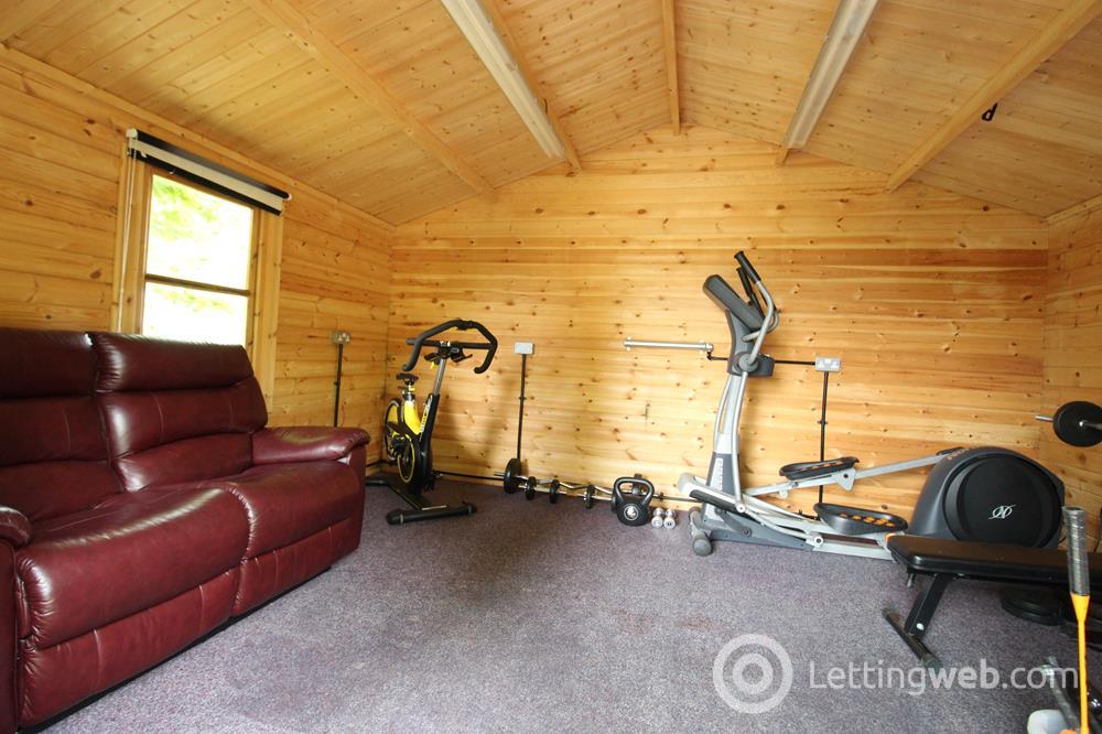 Property to rent in Craigston Place, Westhill, AB32