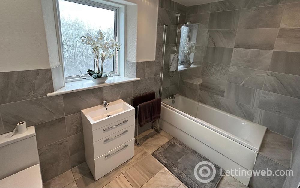 Property to rent in King Street, Aberdeen, AB24