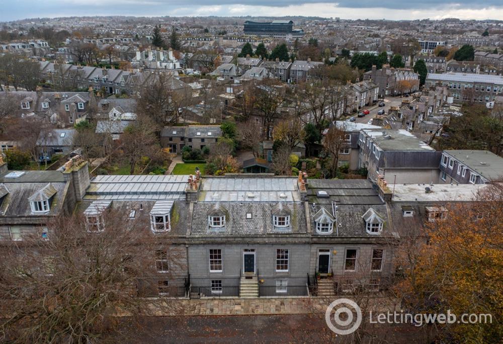 Property to rent in Marine Terrace, Ferryhill, Aberdeen, AB11