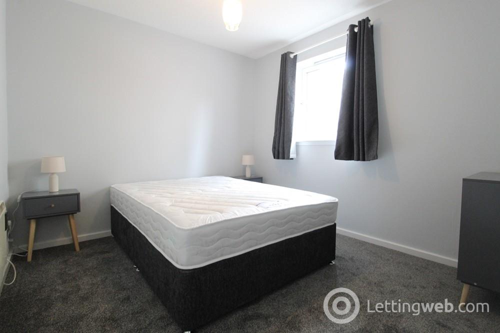 Property to rent in Castle Terrace, Aberdeen, AB11