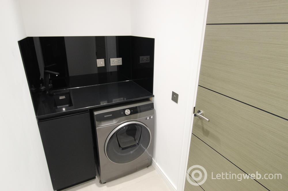 Property to rent in Spireview II, North Silver Street, Aberdeen, AB10