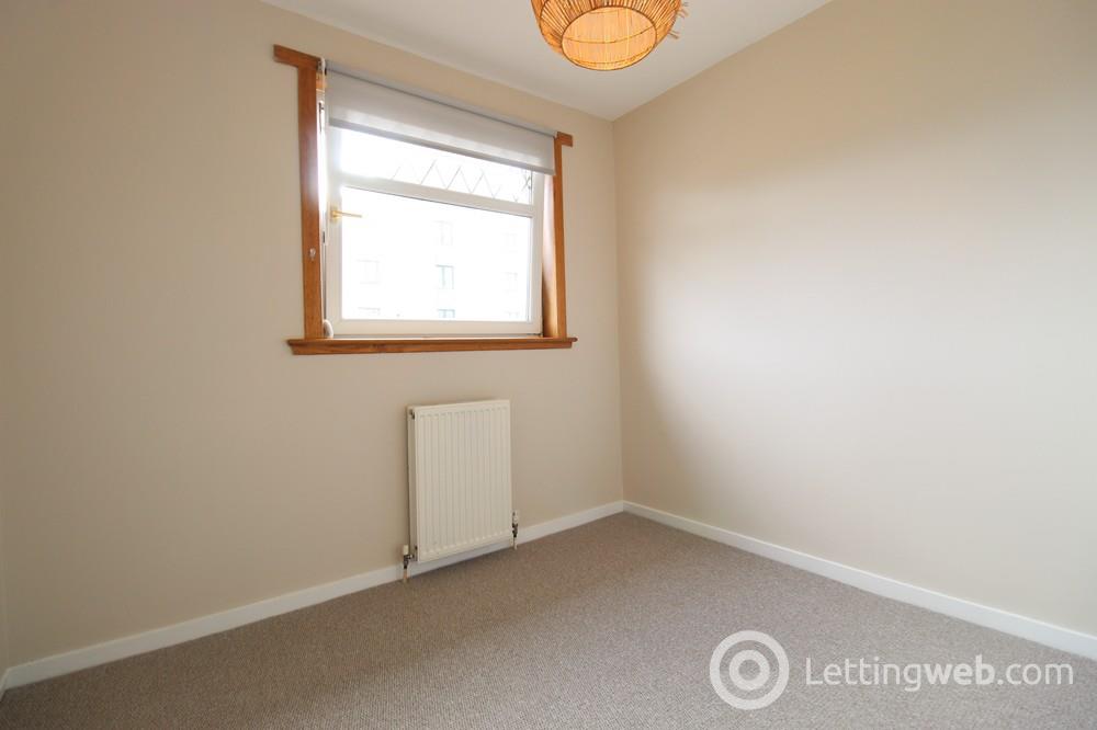 Property to rent in Rattray Place, Aberdeen, AB24