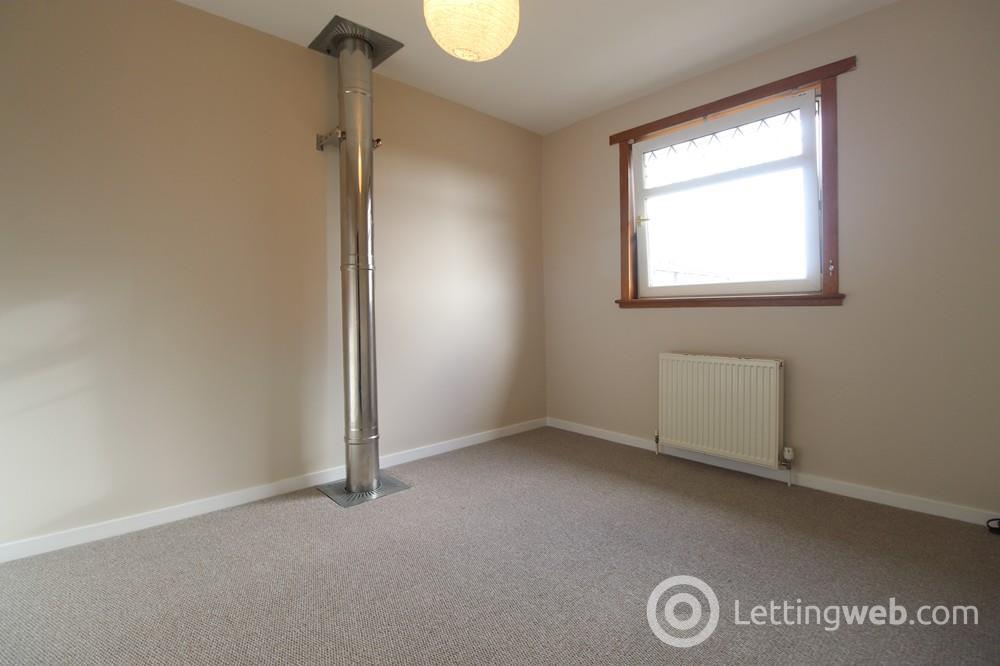 Property to rent in Rattray Place, Aberdeen, AB24