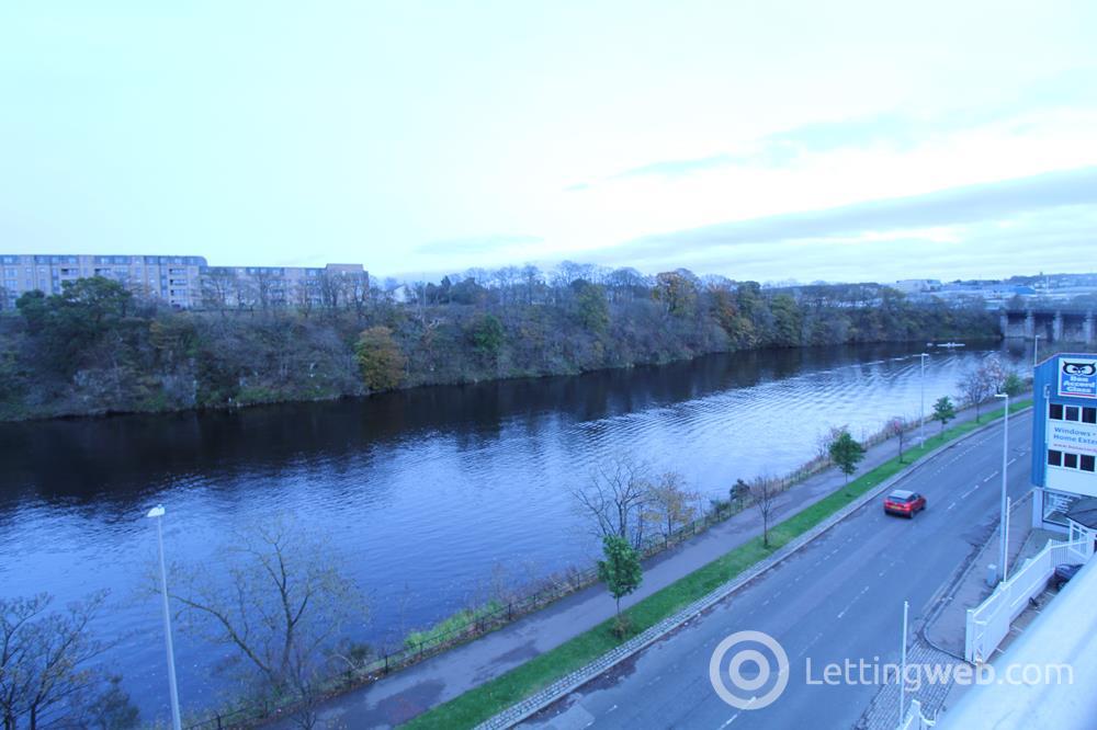 Property to rent in Polmuir Road, Fourth Floor, AB11