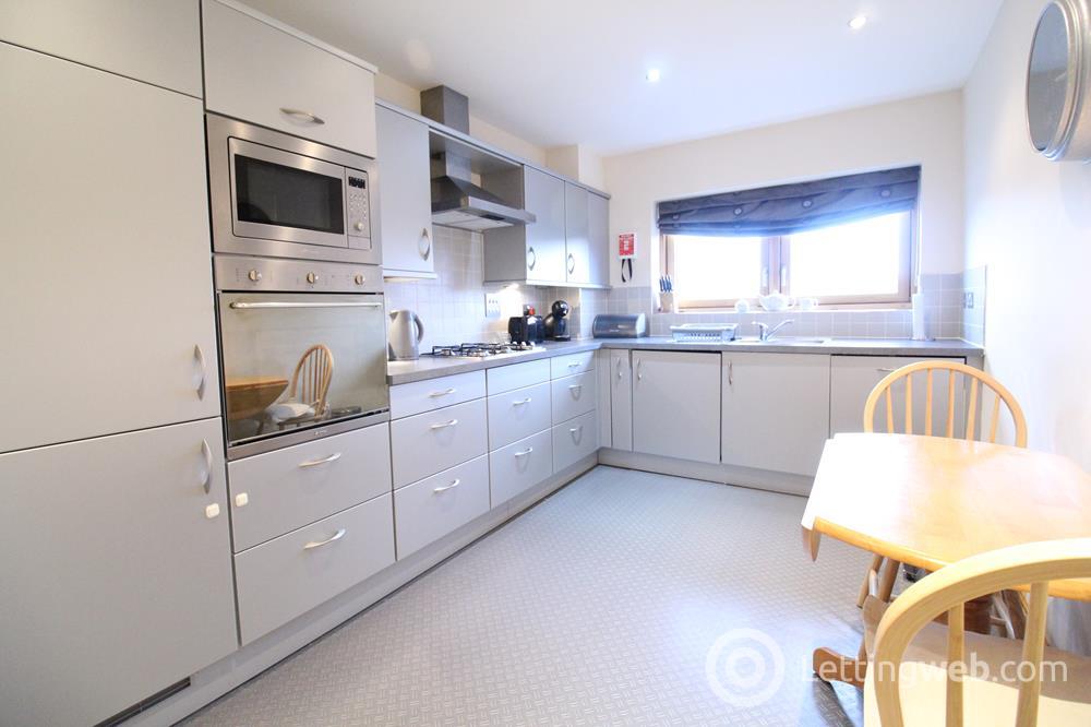 Property to rent in Polmuir Road, Fourth Floor, AB11