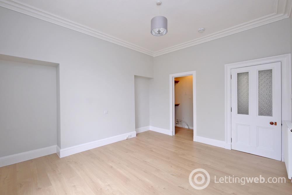 Property to rent in Crimon Place, First Floor, AB10