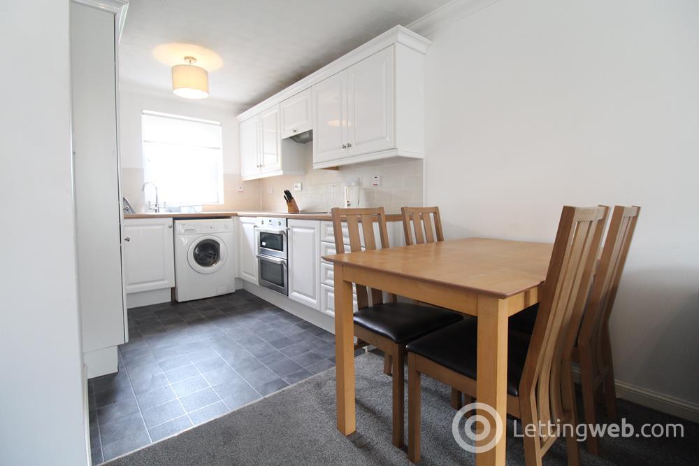 Property to rent in Nelson Court, First Floor, AB24