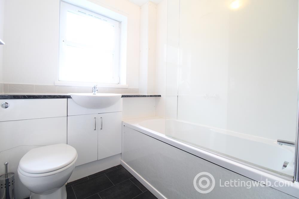 Property to rent in Nelson Court, First Floor, AB24