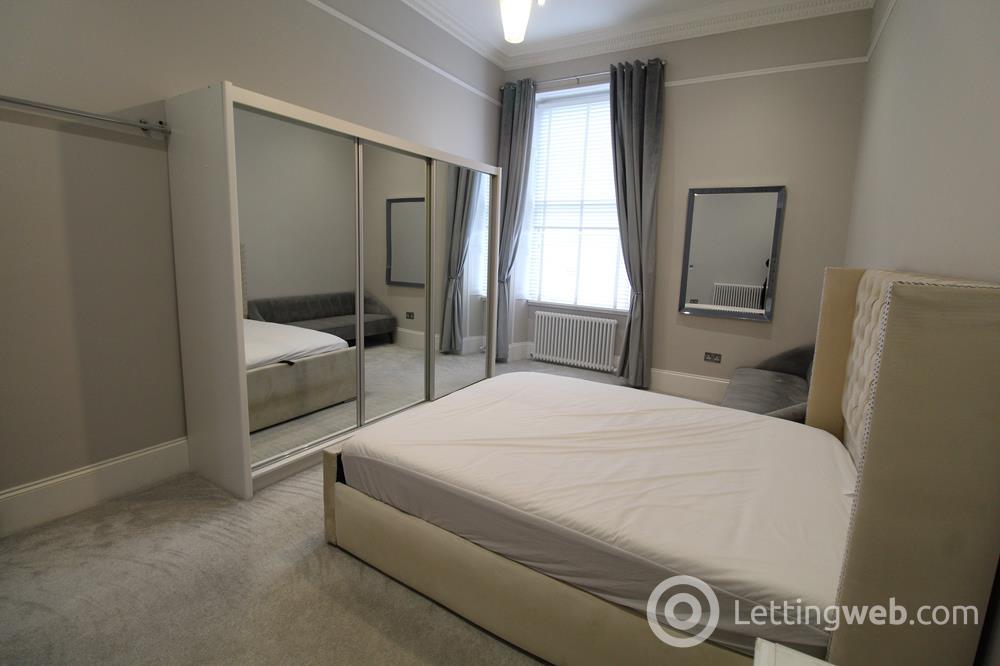 Property to rent in Union Street, Aberdeen, AB11