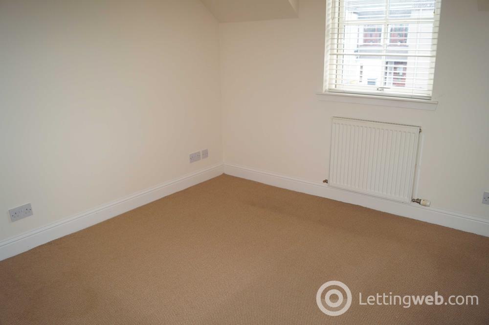 Property to rent in North Street, Flat A, Inverurie, AB51