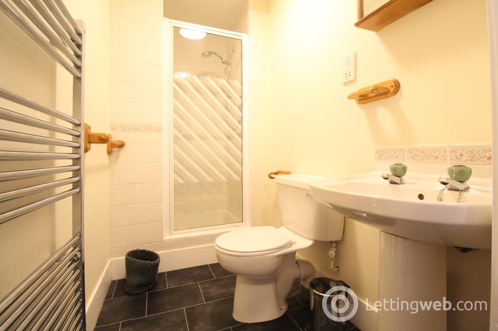 Property to rent in Sunnyside Road, Top Right, AB24