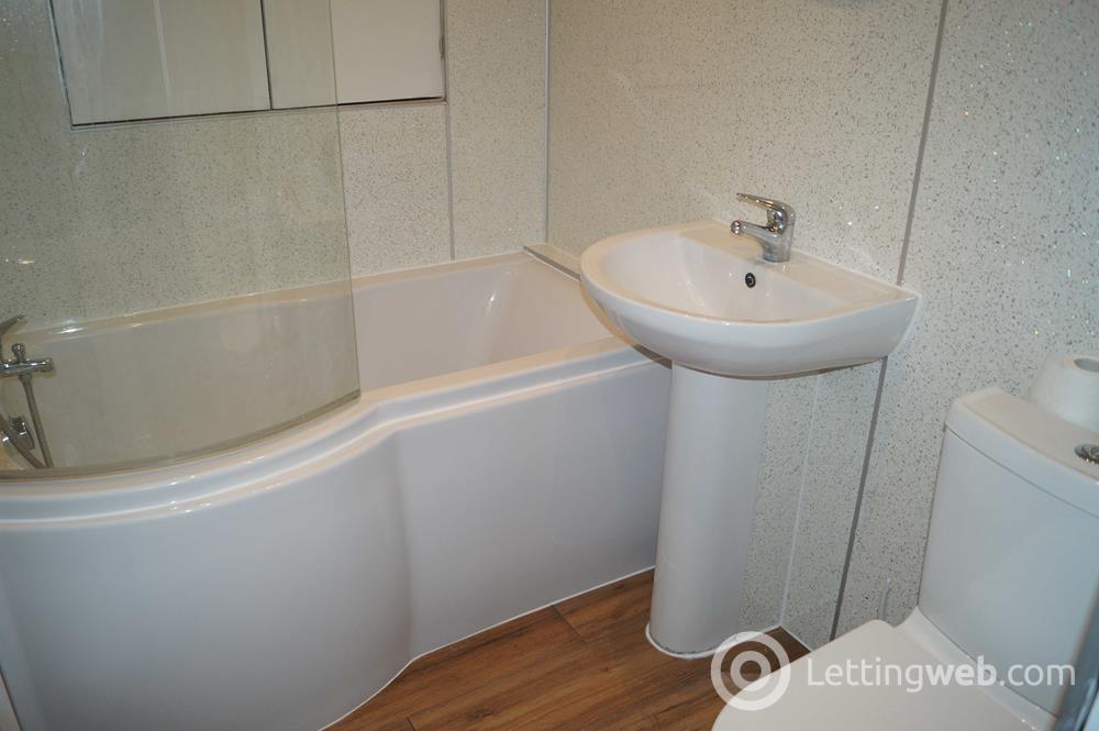 Property to rent in Ashvale Place, Top floor right, AB10