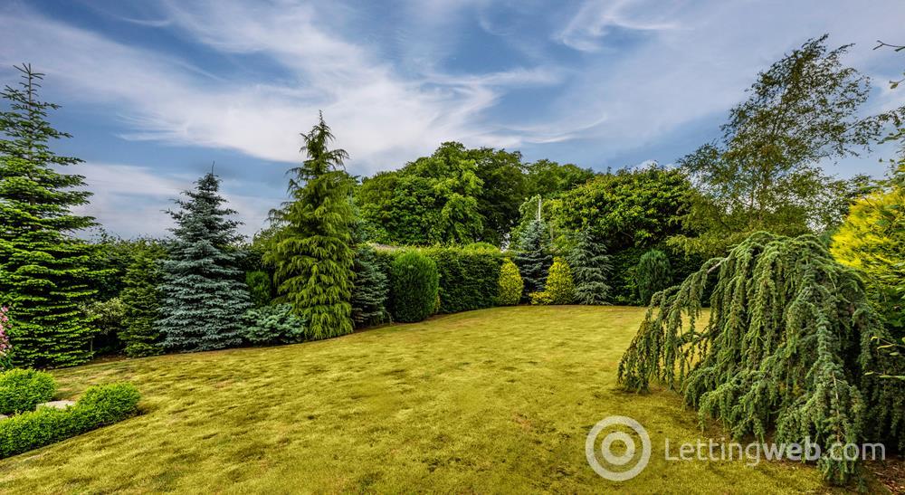 Property to rent in King's Gate, Aberdeen, AB15