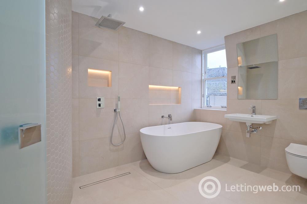 Property to rent in North Silver Street, Top Floor, Aberdeen, AB10