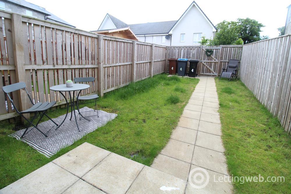 Property to rent in May Baird Place, Aberdeen, AB25