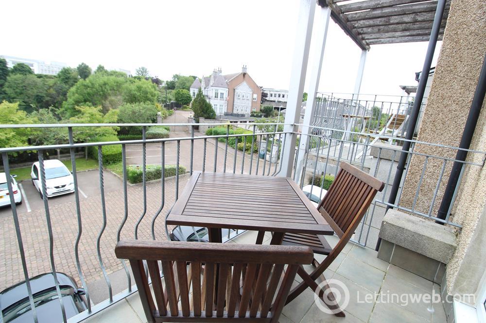 Property to rent in Rubislaw Mansions, Aberdeen,  AB15