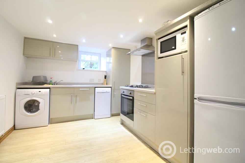 Property to rent in Dee Street, Basement Flat, AB11