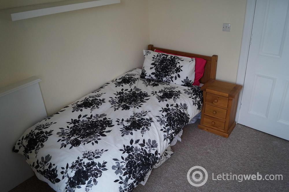 Property to rent in Erskine Street, Top floor, AB24