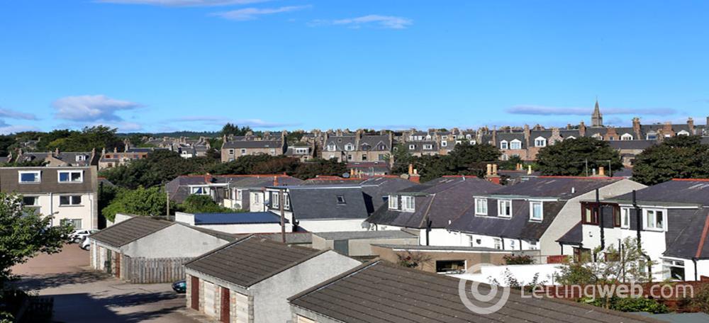Property to rent in Gairn Terrace, Top floor, AB10