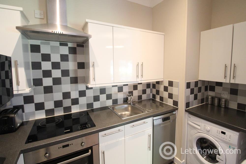 Property to rent in Union Grove, Ground Right