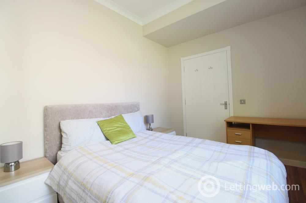 Property to rent in Union Grove, Ground Right