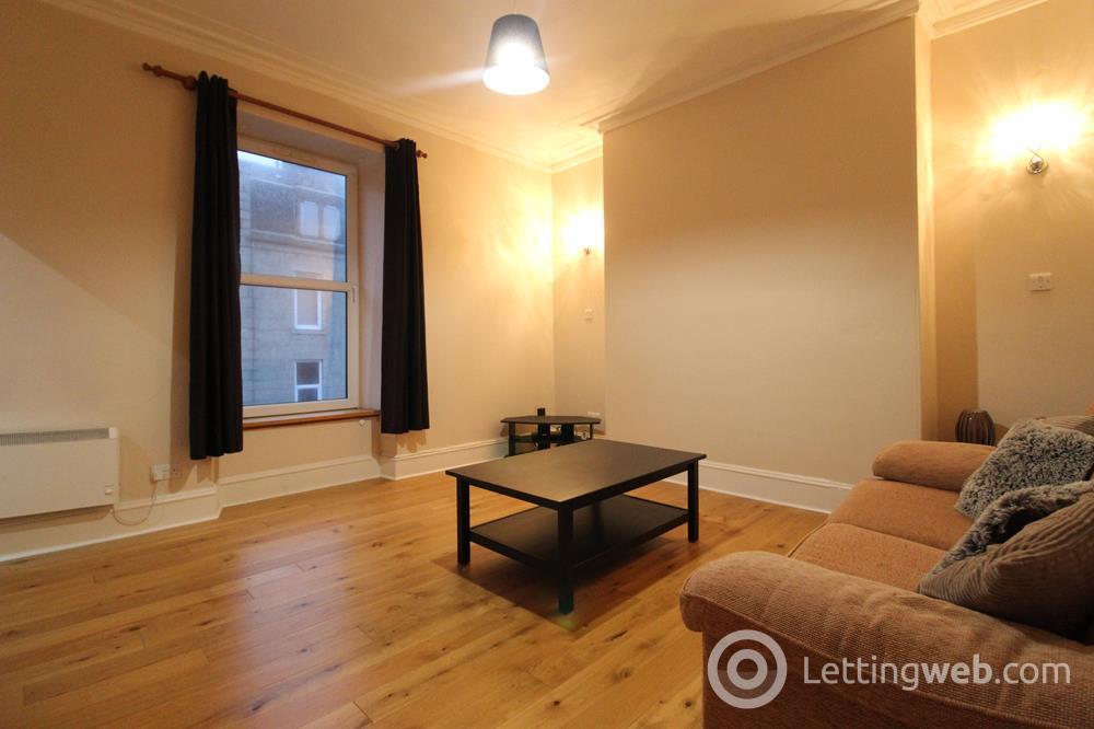 Property to rent in Crown Street, First Floor Right, AB11