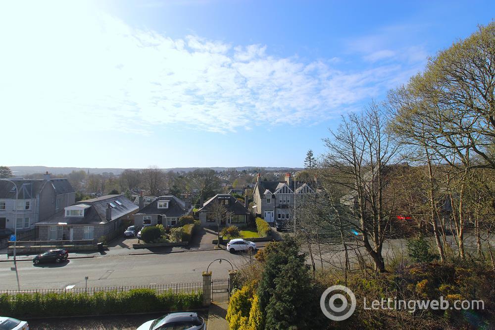 Property to rent in Rubislaw Mansions, Aberdeen, AB15