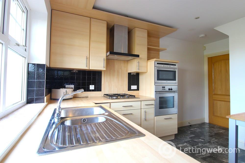 Property to rent in Northcote Avenue, Aberdeen, AB15