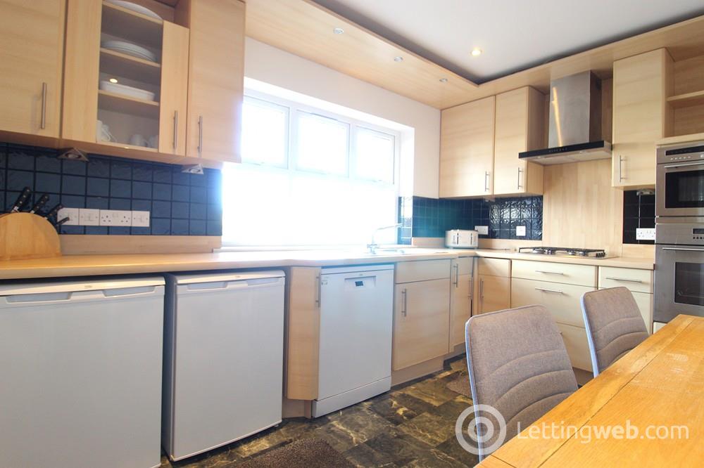 Property to rent in Northcote Avenue, Aberdeen, AB15