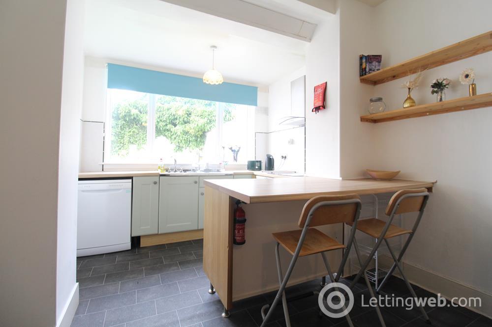 Property to rent in Erskine Street, Aberdeen