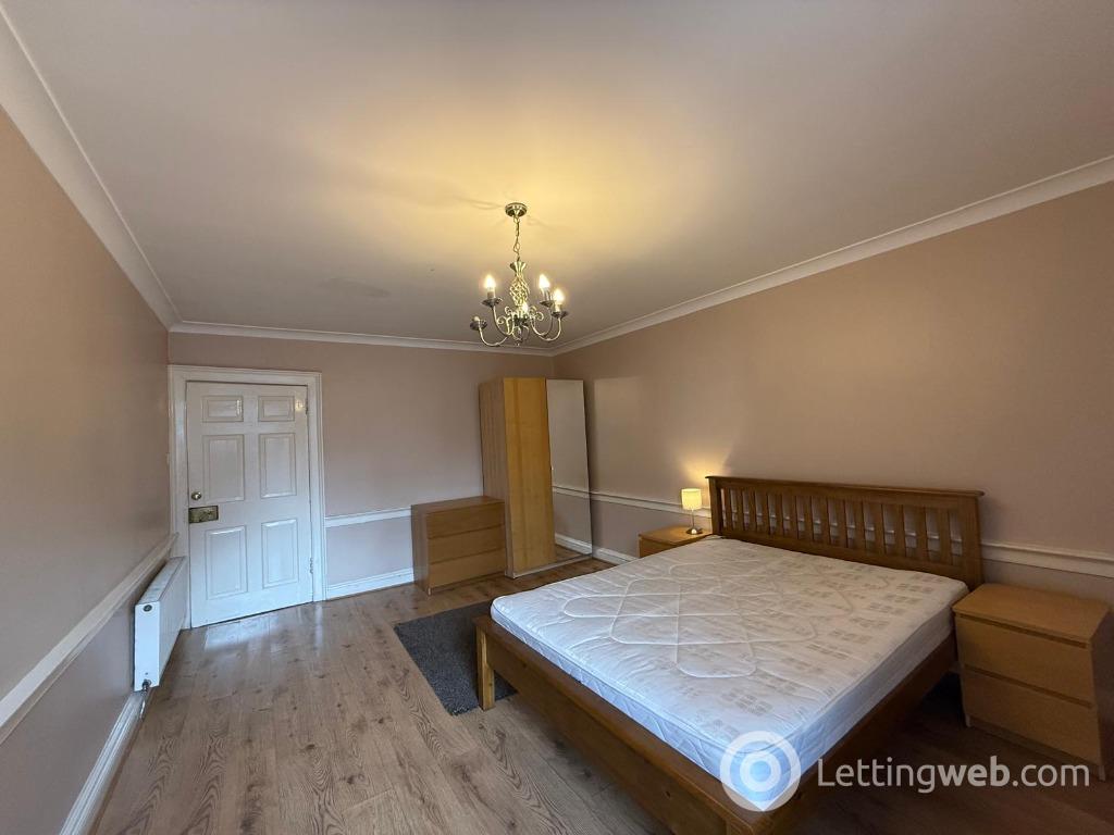 Property to rent in North Castle Street, Central, Edinburgh, EH2 3BN