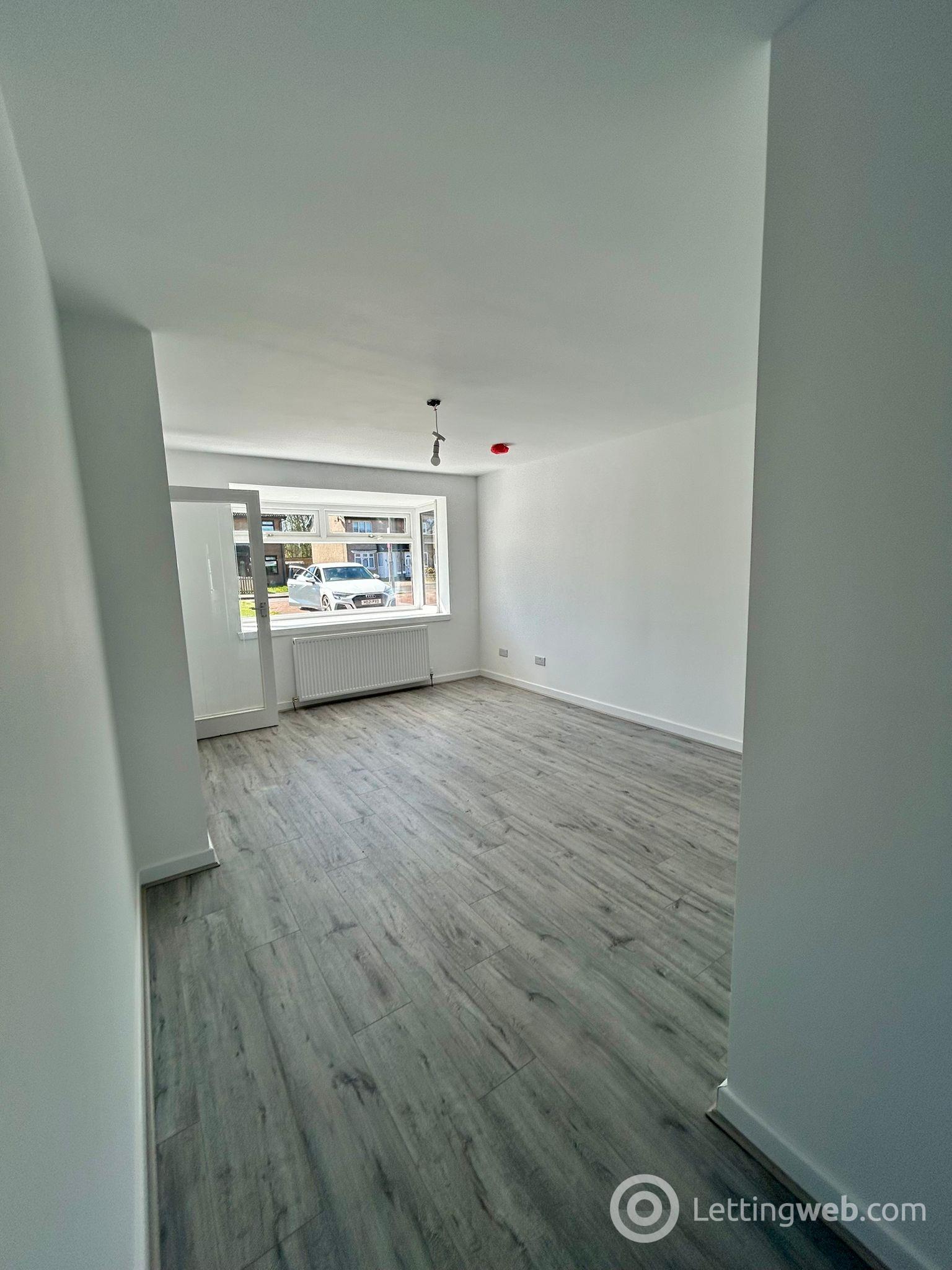Property to rent in 48 Sherry Avenue, Holytown, Motherwell, ML1 4YB