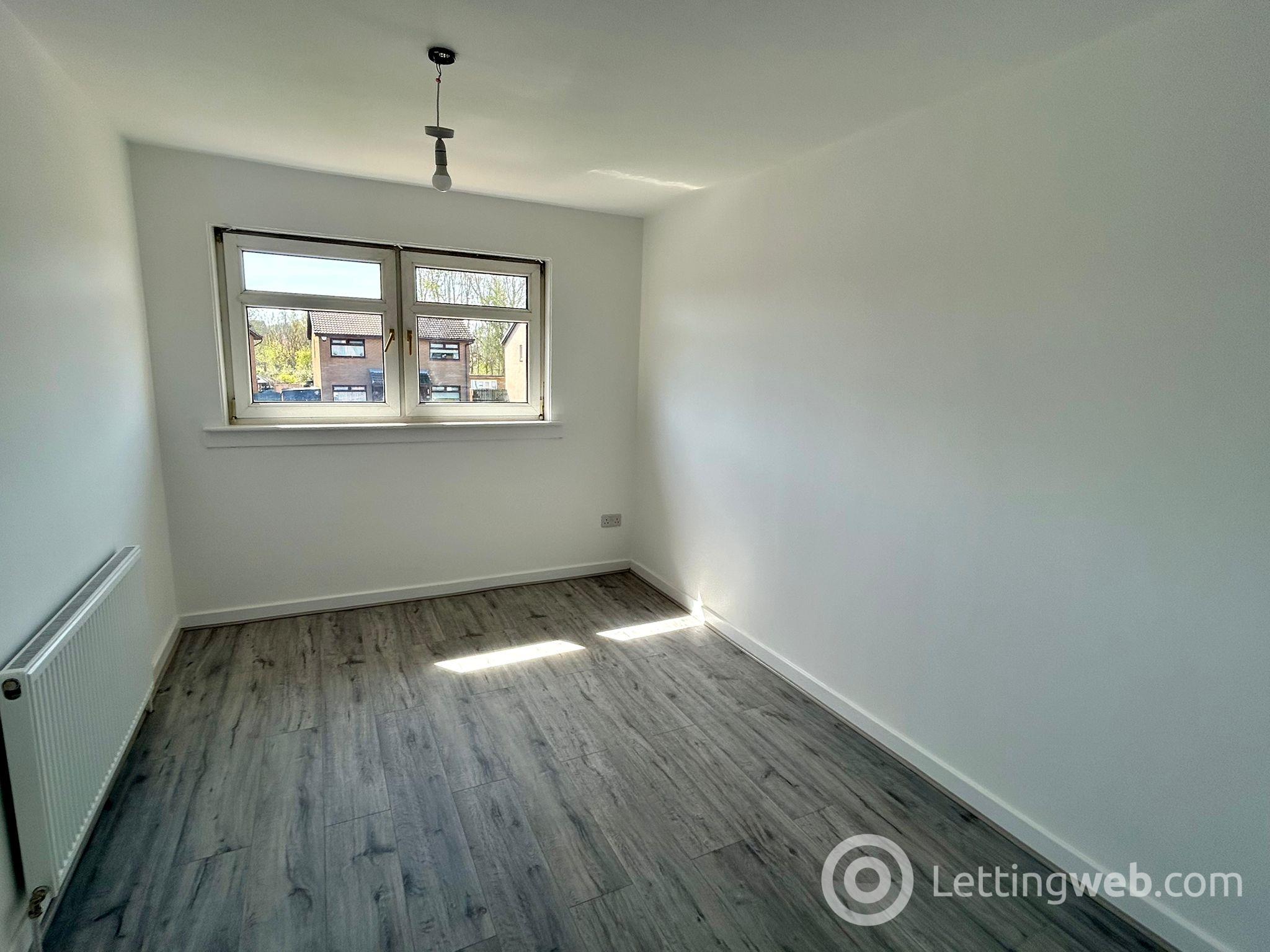 Property to rent in 48 Sherry Avenue, Holytown, Motherwell, ML1 4YB